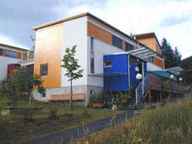 18220011.jpg - 13652 Bytes